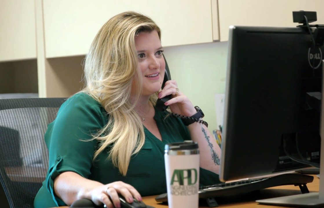 apd-engineering-architecture-amanda-on-phone